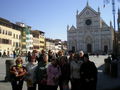 с группой туристов на экскурсии по Флоренции 